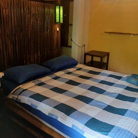 Happy Days Guest House Ko Kut Екстер'єр фото