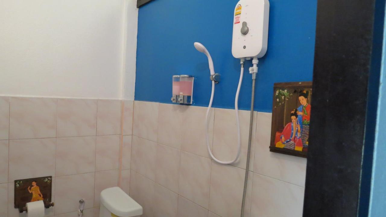 Happy Days Guest House Ko Kut Екстер'єр фото